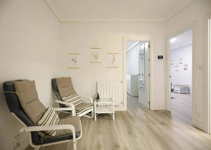 Precioso Piso Centrico Con Aparcamiento Gratuito Apartment *
