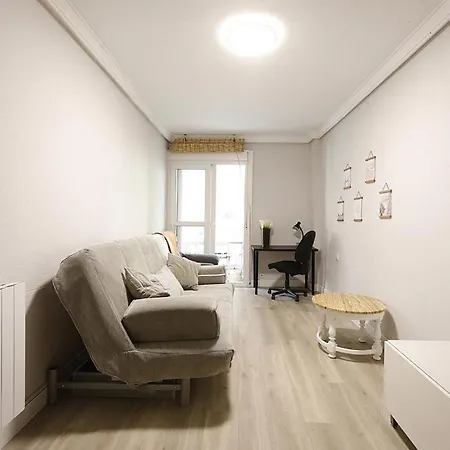 Precioso Piso Centrico Con Aparcamiento Gratuito