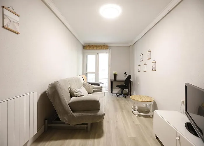 Precioso Piso Centrico Con Aparcamiento Gratuito